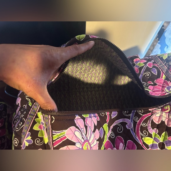 Vera Bradly Duffle Bags - Picture 5 of 5